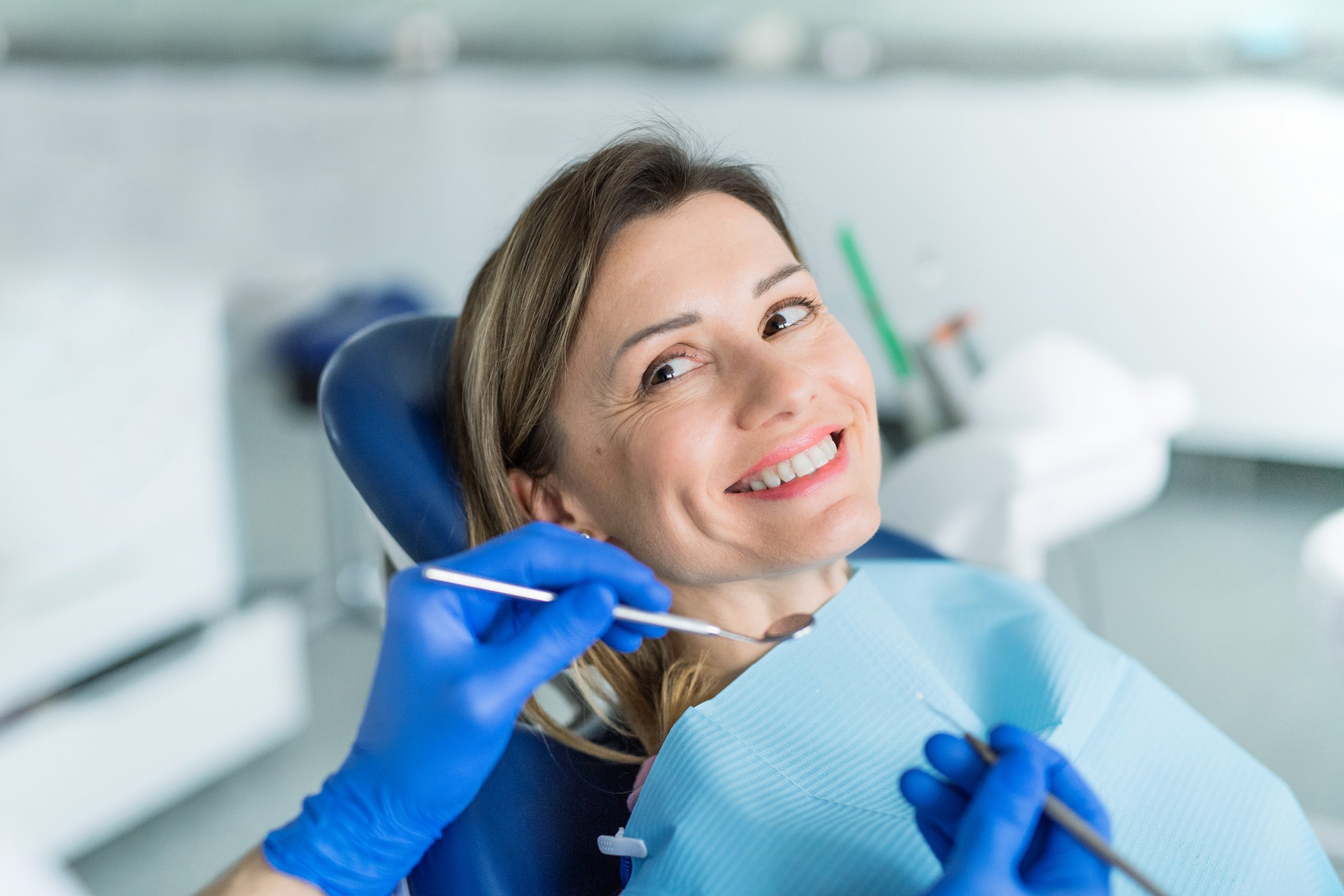 טיפולי שיניים - מכבידנט